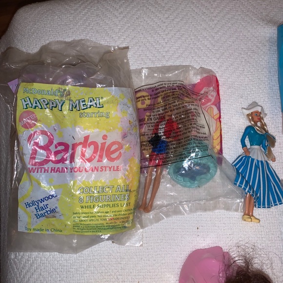Mattel Vintage Barbies & Other Items - Picture 5 of 8